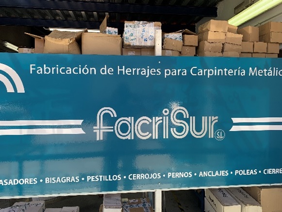 facrisur fabrica herrajes para carpinteria mecánica